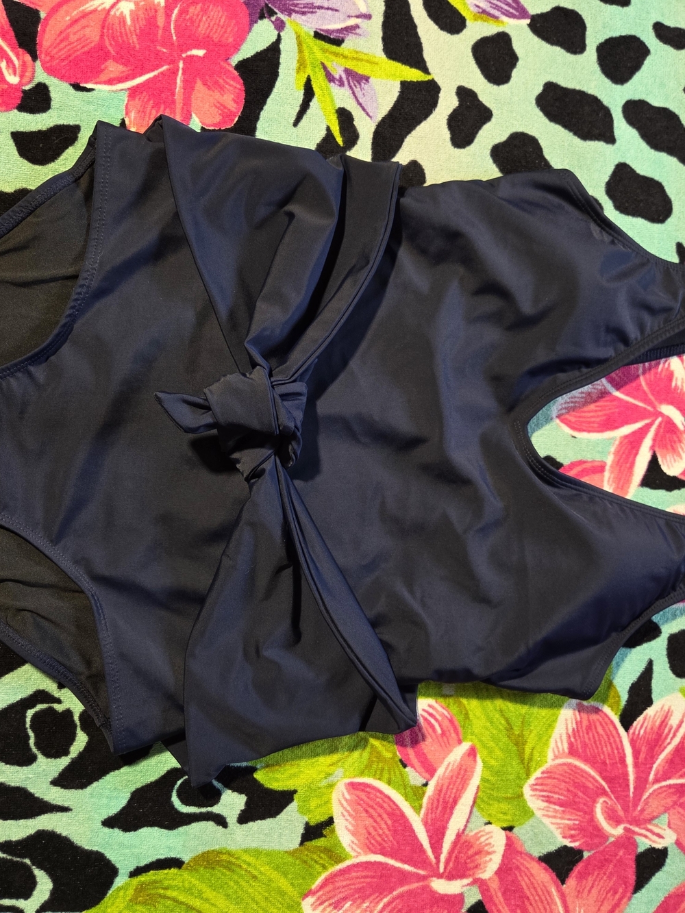 Sleek Compression Navy One-Piece Swimsuit with Front Tie